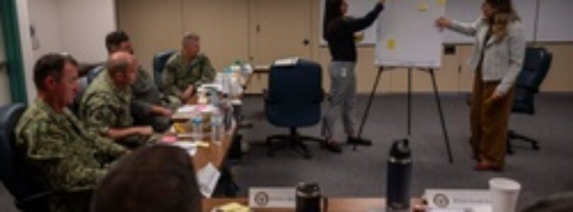 Navy Recruit Command holds a leadership conference [Image 2 of 5]