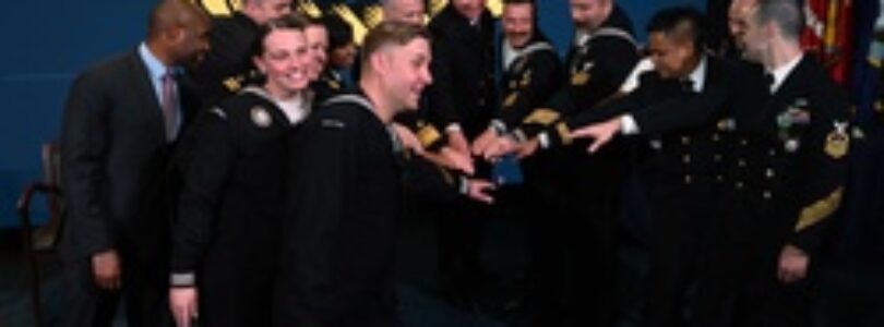 Navy Recruiters of the Year Awarded [Image 60 of 63]