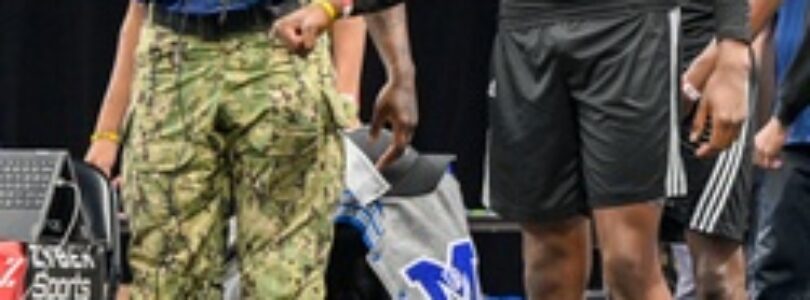 Navy sponsors the National Combine at the Navy All-American Bowl [Image 1 of 5]