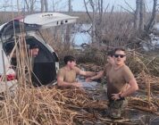 NMCB 11 Seabees help stranded motorists