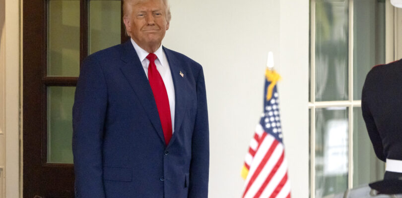 Trump administration in early talks to hold military parade in DC