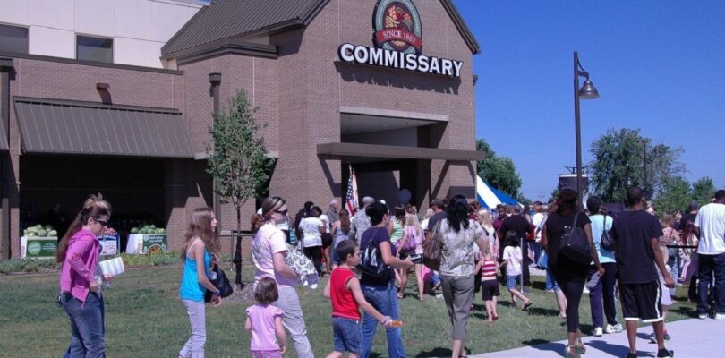 DOD civilians get extension of shopping benefit in 16 commissaries
