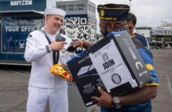Recruiters arrive at Fleet Week L.A. [Image 6 of 7]