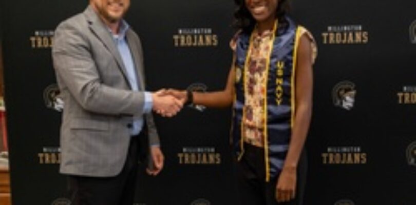 Navy Recruiting Command recognizes a future Midshipman [Image 4 of 9]