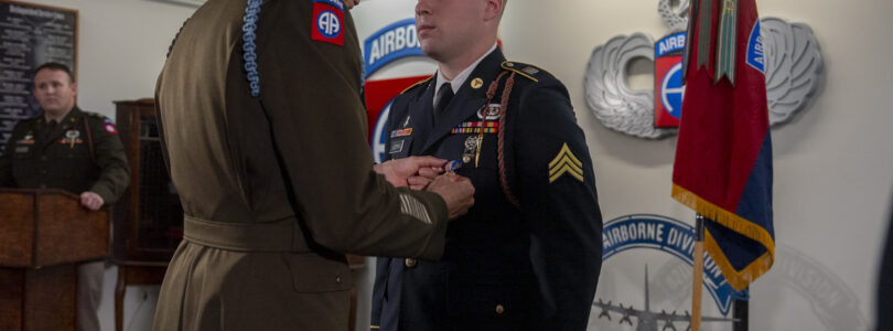Army medic receives award for fending off shooter, saving life