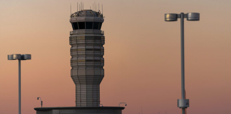 Army pauses helicopter flights near DC airport after more close calls