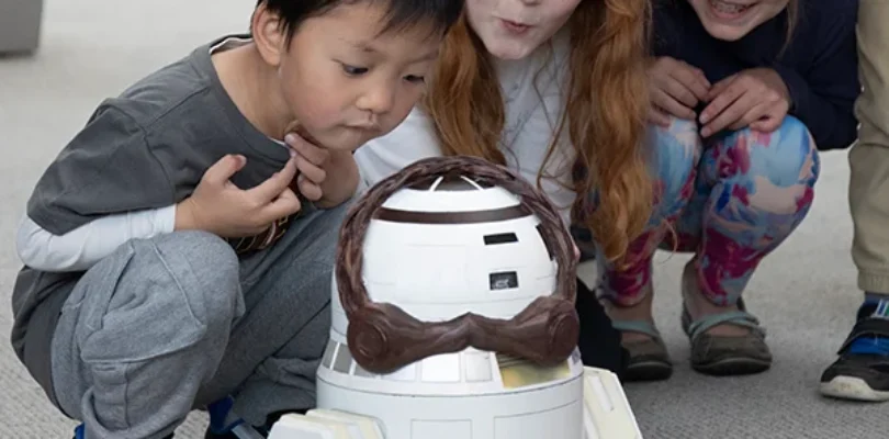 From space to barbed wire, museums welcome military families for free