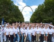 Future Sailors and NTAG Mid-America visit St. Louis [Image 1 of 3]