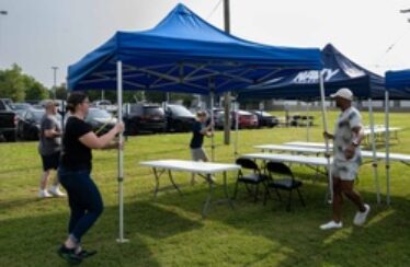 CNRC sets up for a Command Picnic [Image 5 of 6]
