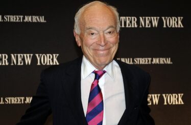 Leonard Lauder, Navy Vet and Philanthropist Who Globalized Family Cosmetic Business, Dies at Age 92