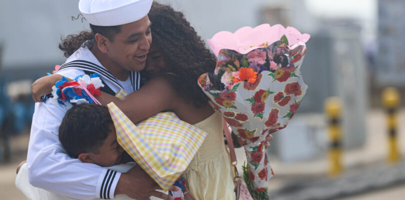 USS Oscar Austin crew accepts combat award for Red Sea deployment