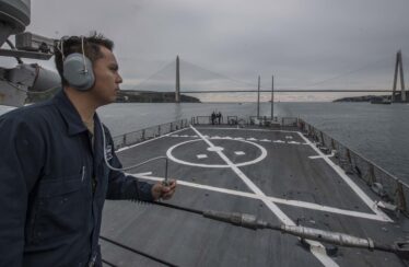 Sailor pleads guilty to bribing official for unauthorized military IDs