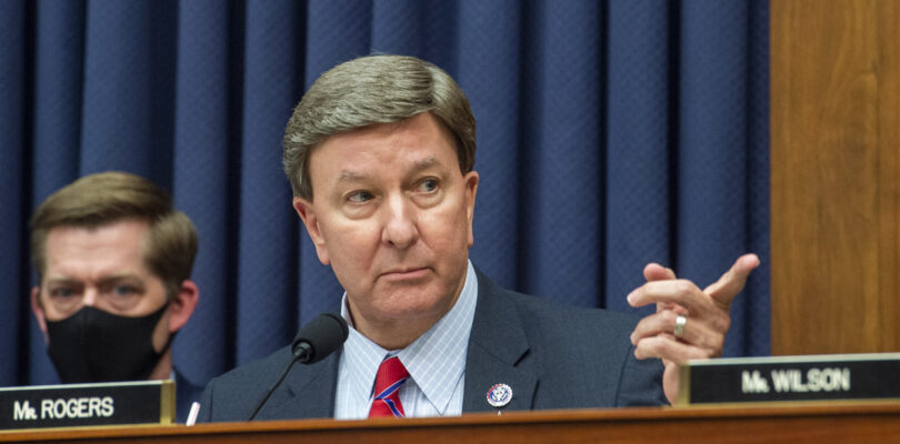 House panel advances DOD policy bill with sweeping acquisition reforms