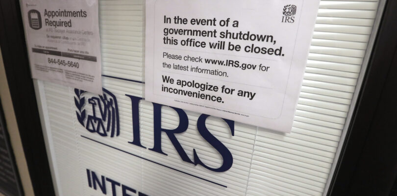As lawmakers head to summer recess, threat of an autumn shutdown looms
