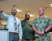 Navy Personnel, Manpower, and Training Fleet Master Chief Petty Officer Jay Walker visits Navy Recruiting Command Headquartered [Image 2 of 5]