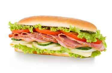 US Air Force vet charged with felony assault with a deli weapon