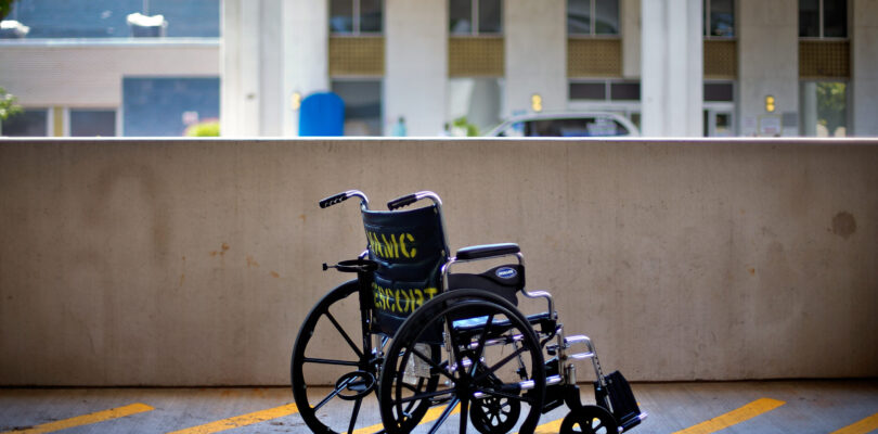 VA needs more oversight of health care options to prevent waste: Study