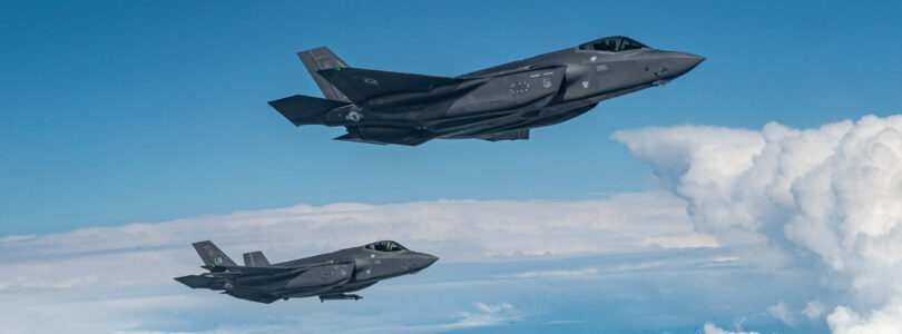 Pentagon awards contract for newest F-35s