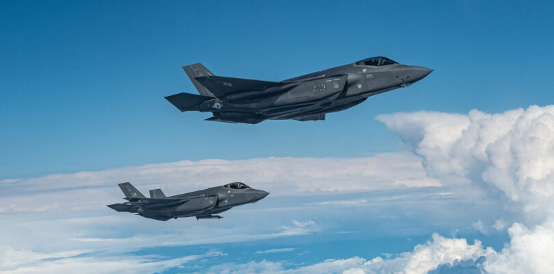Pentagon awards contract for newest F-35s