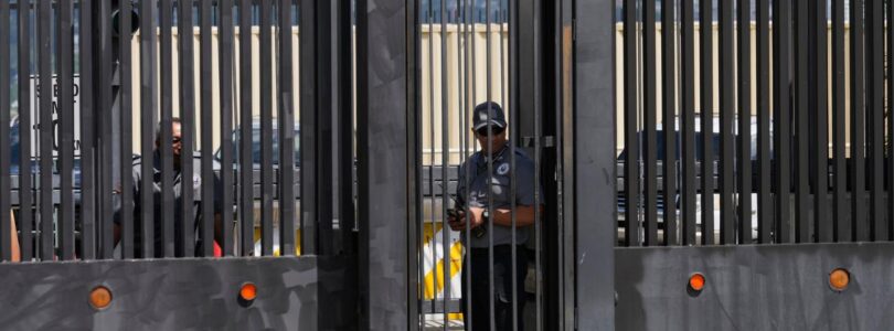 Venezuela Moves to Cancel Energy Agreements With Trinidad After US Warship Arrives at Island Nation