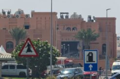 Trump signs executive order vowing to defend Qatar