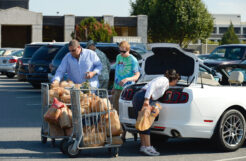 How long can military commissaries stay open if shutdown continues?