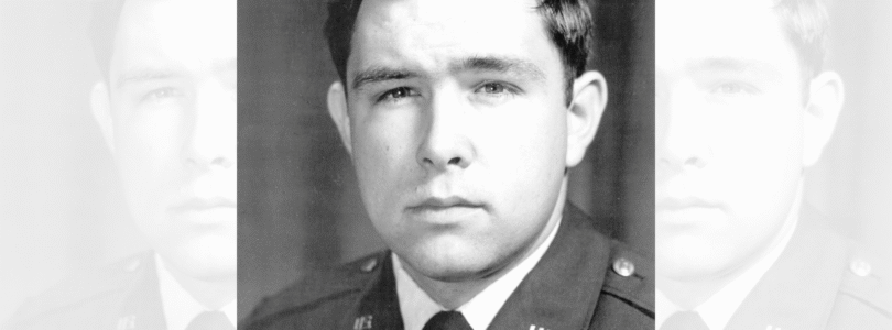 With his observer’s parachute shredded, this pilot gave up his own