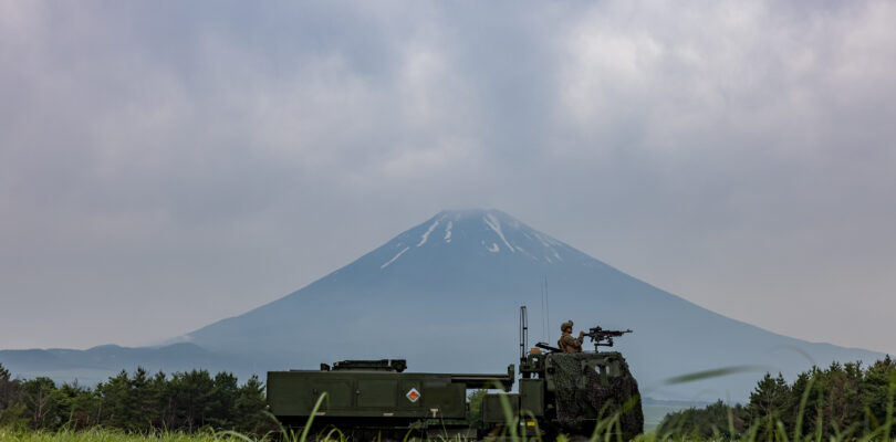 Marines fire HIMARS for first time near Mount Fuji