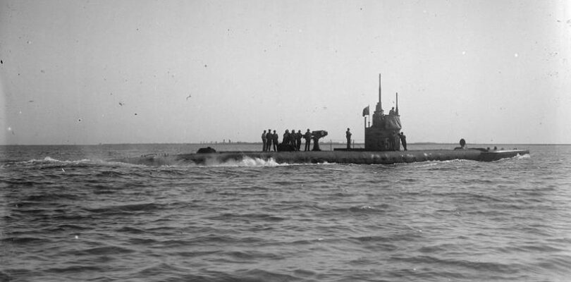The Real WWI Submarine Heist That Mirrors “The Hunt for Red October”