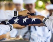 Navy sailor dies after attempting to rescue children at Hawaii beach