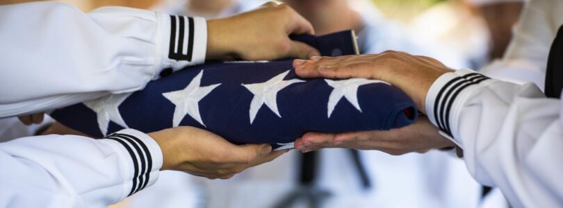 Navy sailor dies after attempting to rescue children at Hawaii beach