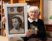 WWII nurses deserve Congressional Gold Medal, lawmakers say