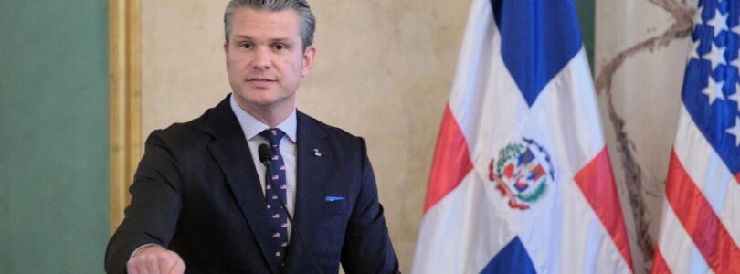 Hegseth Ordered Second Strike to Kill Caribbean Boat Survivors: Report