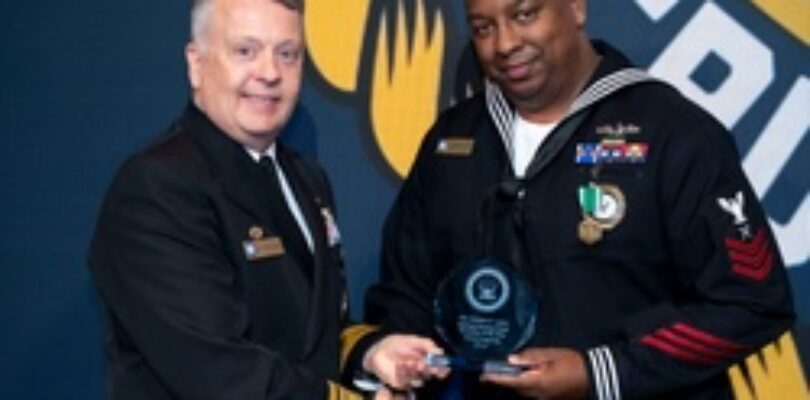 Fiscal year 2025 Recruiter of the Year awardees attend the ROY ceremony in Washington [Image 71 of 80]