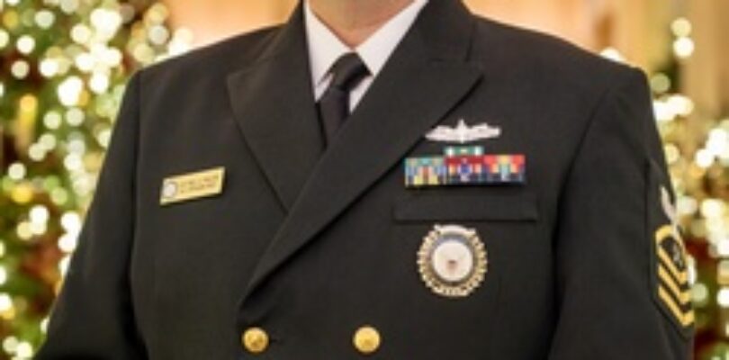 Fiscal year 2025 Recruiter of the Year awardees visit the Whitehouse [Image 15 of 15]