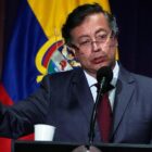 Colombian Peace Delegation Condemns ELN Strike Action Against US Military Buildup in Caribbean