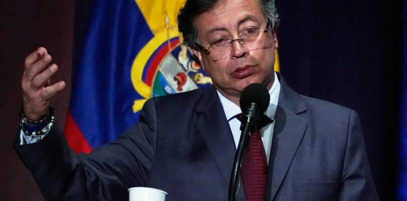 Colombian Peace Delegation Condemns ELN Strike Action Against US Military Buildup in Caribbean