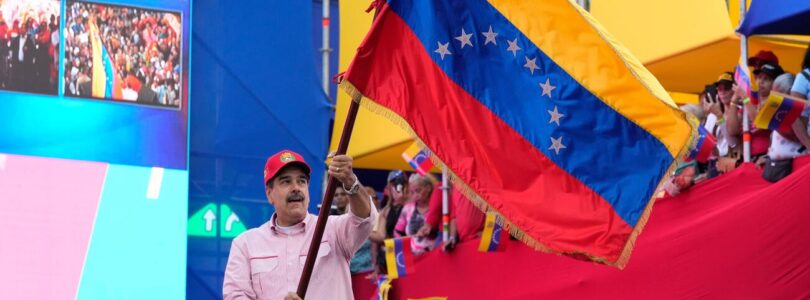 US Military Flies 2 Fighter Jets Over the Gulf of Venezuela as Scrutiny Grows