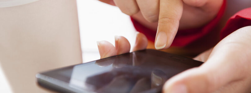 Lawmakers move to further restrict cellphones in DOD schools