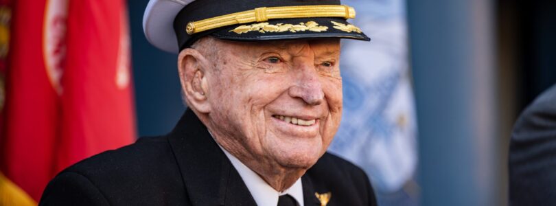 Korean War vet to get Medal of Honor for longest dogfight in US military history