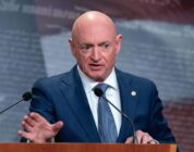 Judge temporarily blocks Pentagon from punishing Kelly over unlawful orders video