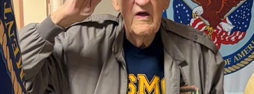 Texas VA Brings Together 10 World War II Veterans for Birthday Bash