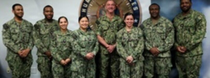Master Chief Petty Officer of the Navy John Perryman, Visits Naval Support Activity Mid-South [Image 11 of 17]