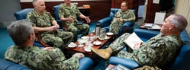 Master Chief Petty Officer of the Navy John Perryman, Visits Naval Support Activity Mid-South [Image 3 of 3]
