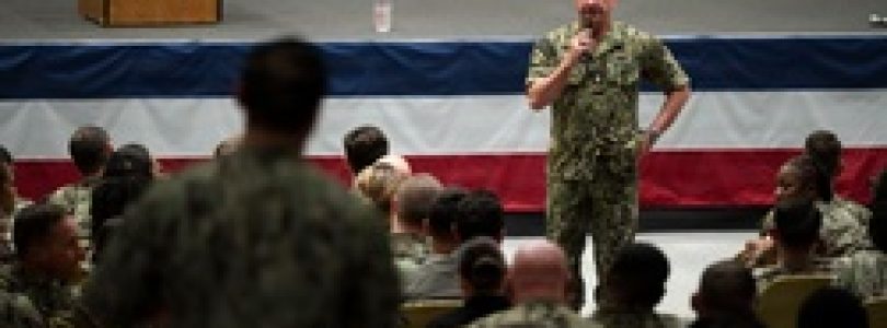Master Chief Petty Officer of the Navy John Perryman, Visits Naval Support Activity Mid-South [Image 9 of 17]