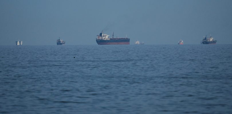 The ‘simple maneuver’ of opening Hormuz strait carries great risks, analysts say
