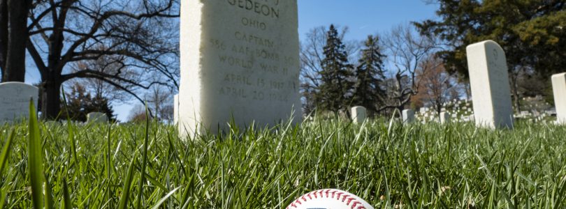 The Nationals honor baseball players turned citizen soldiers in Arlington tribute