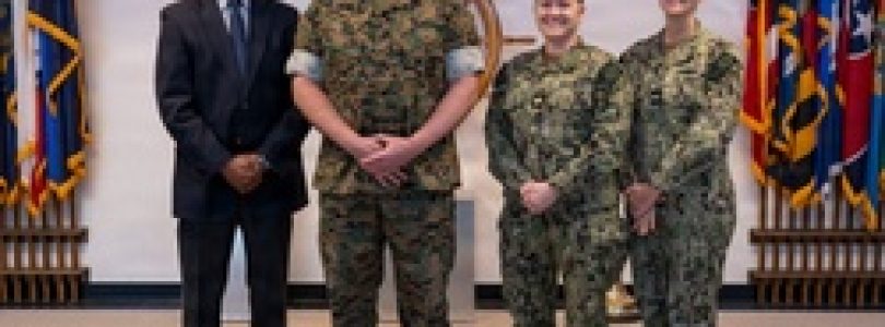 Judge Advocate General of the Navy Visits CNRC [Image 1 of 9]