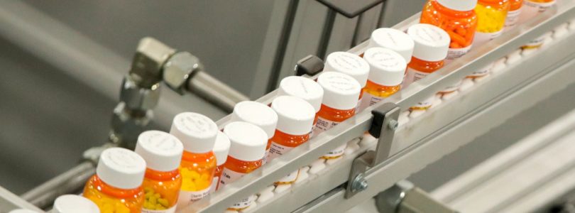Lawmakers introduce bill to lower drug costs for service members, veterans