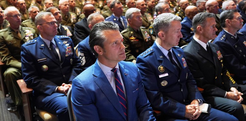 Pentagon chief set to announce additional cuts in senior officer positions